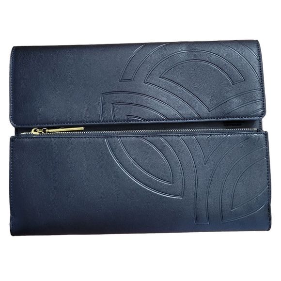nature sunshine Accessories - Nature Sunshine Black Embroidered Portfolio